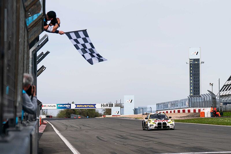 ROWE Racing beendet 24h Nürburgring Qualifiers auf dem Podium – Drei BMW M4 GT3 in den Top-6.