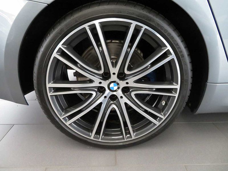 BMW 540d xD Touring SAG M-Sport, B&W UPE 100k