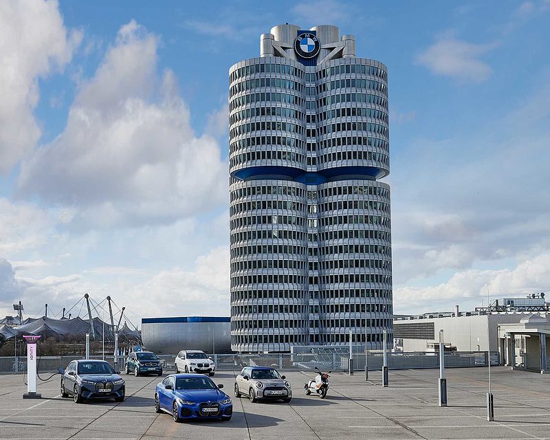 BMW Group beschleunigt Wachstumstempo bei vollelektrischen Fahrzeugen und hat BEV Absatz in Q1 mehr als verdoppelt