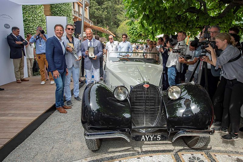 „Best of Show“: Bugatti 57 S gewinnt die Trofeo BMW Group beim Concorso d’Eleganza Villa d’Este 2022.