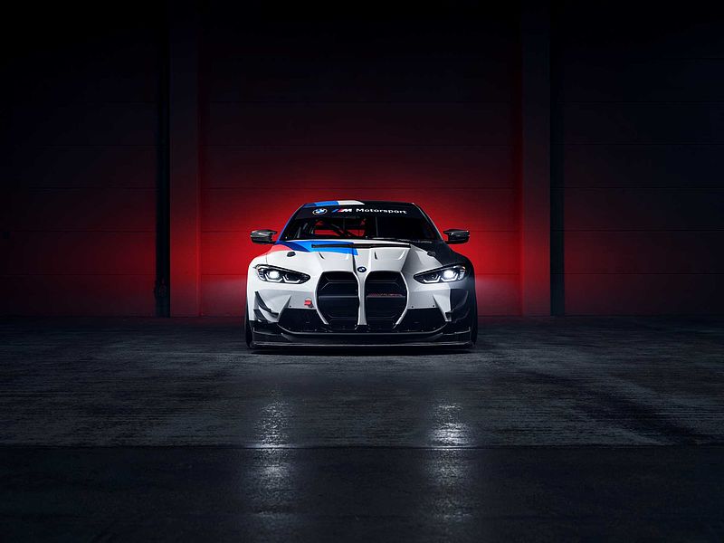 Präsentation des neuen BMW M4 GT4 im BMW M Motorsport Design läutet Verkaufsphase ein.