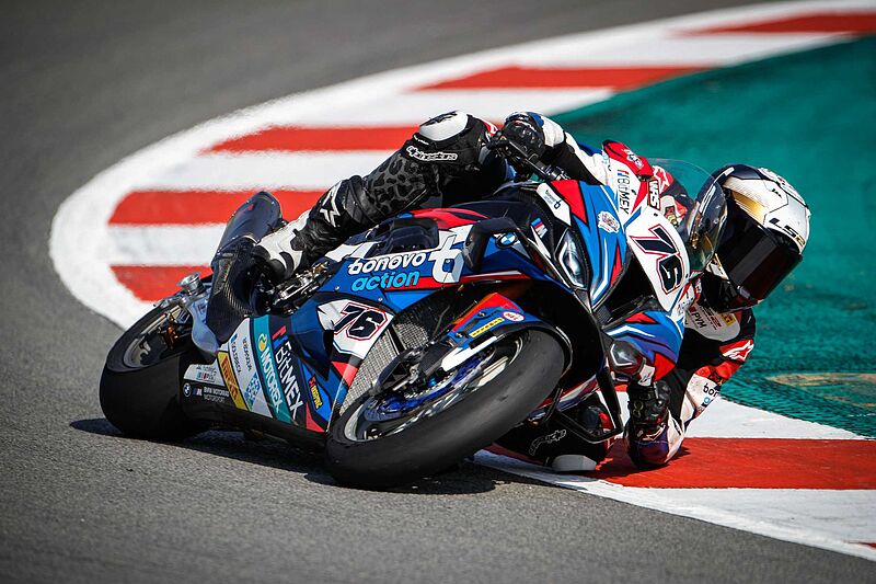 Herausforderndes Wochenende für BMW Motorrad Motorsport in Barcelona.