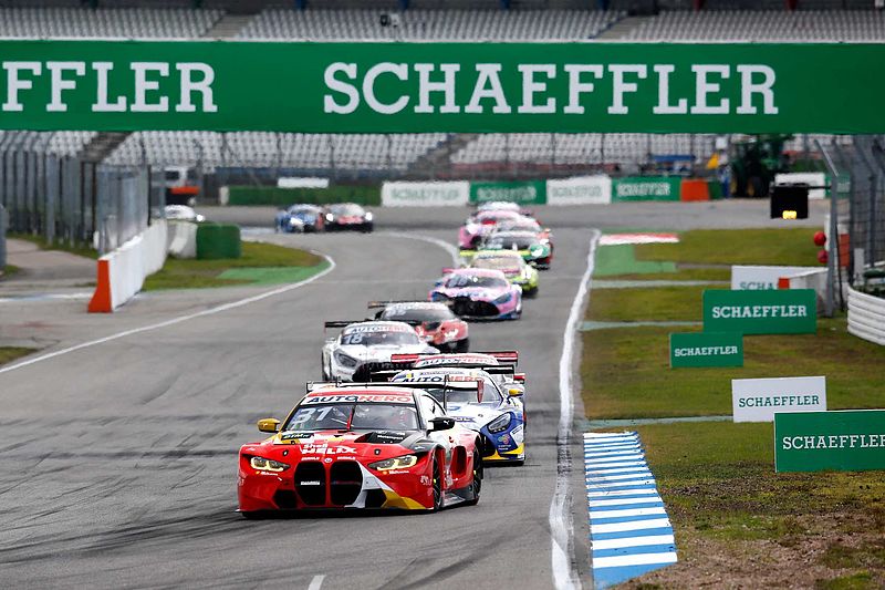 DTM: Schubert Motorsport gewinnt in der Premierensaison den Titel in der Teamwertung – Showdown in der Fahrerwertung am Sonntag.