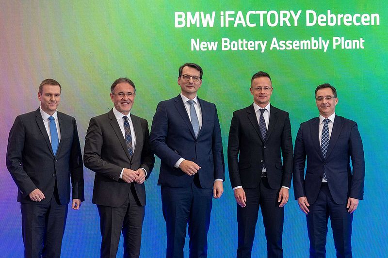 BMW Group investiert bis 2025 mehr als 2 Milliarden Euro in ungarisches Werk Debrecen