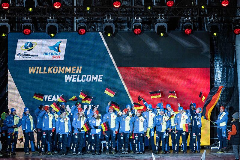 BMW Group spendet Fahrsicherheitstrainings für Personen mit körperlicher Behinderung für jedes WM-Top-Ergebnis der deutschen Biathleten.