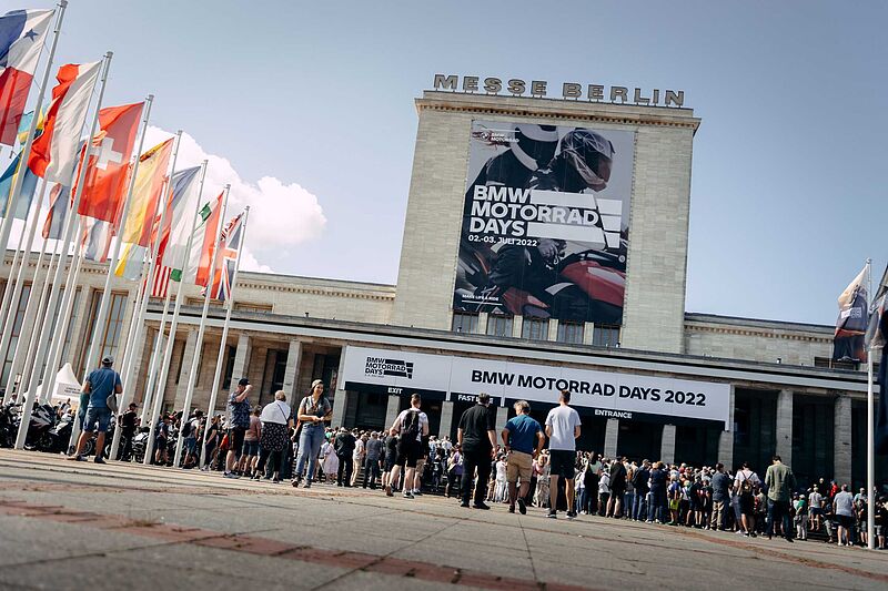 BMW Motorrad feiert die 21. BMW Motorrad Days sowie das Pure&Crafted Festival.