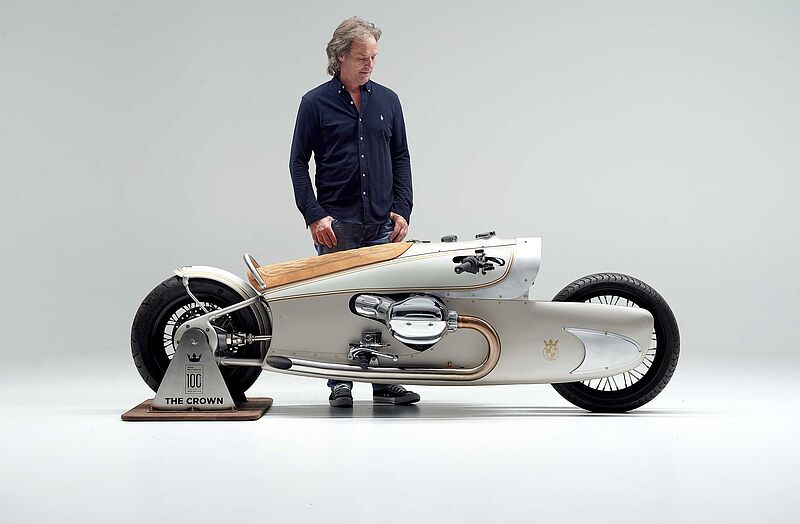 BMW Motorrad präsentiert die R 18 The Crown.