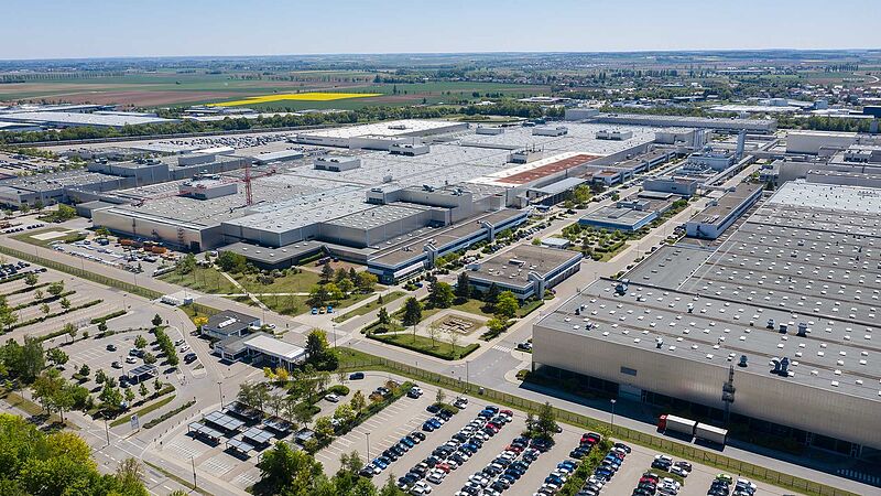 BMW Group Werk Regensburg: Ausgeklügeltes Verkehrskonzept soll Individualverkehr weiter minimieren