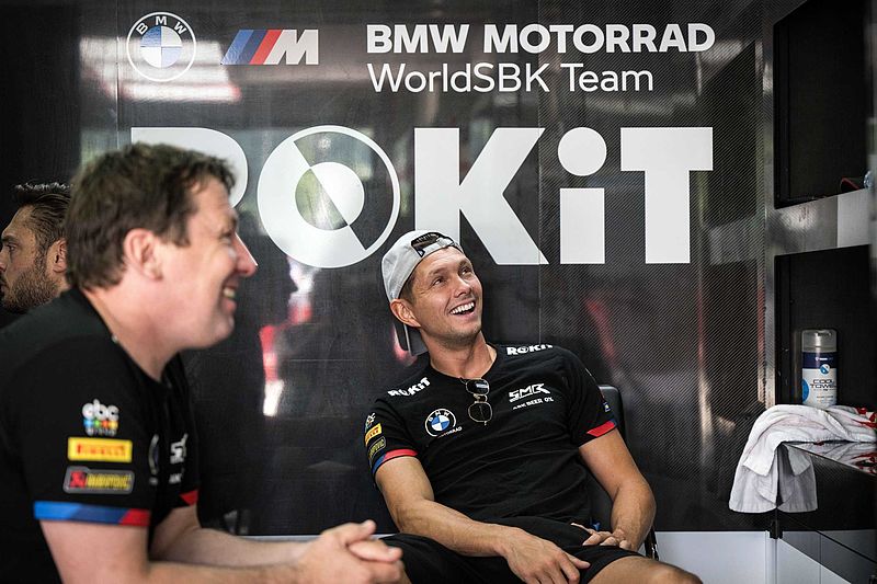 WorldSBK in Most: Michael van der Mark zurück im Sattel der BMW M 1000 RR.