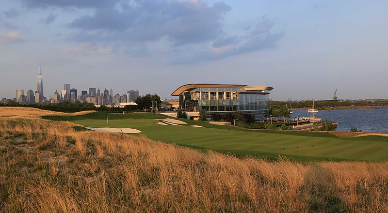 BMW Championship 2027 findet im Liberty National Golf Club statt.