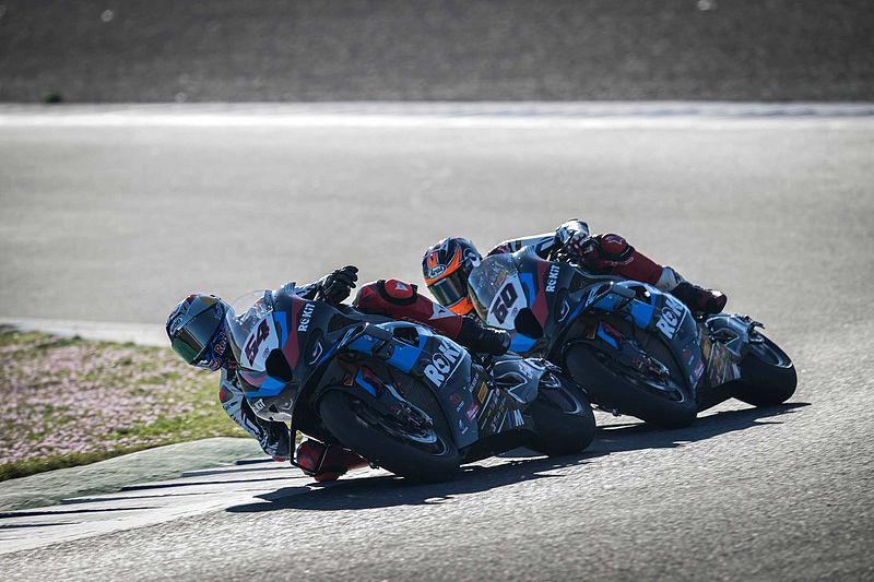 Vorbereitung auf die WorldSBK 2024: BMW Motorrad Motorsport WorldSBK-Teams absolvieren intensives Testprogramm in Jerez de la Frontera.