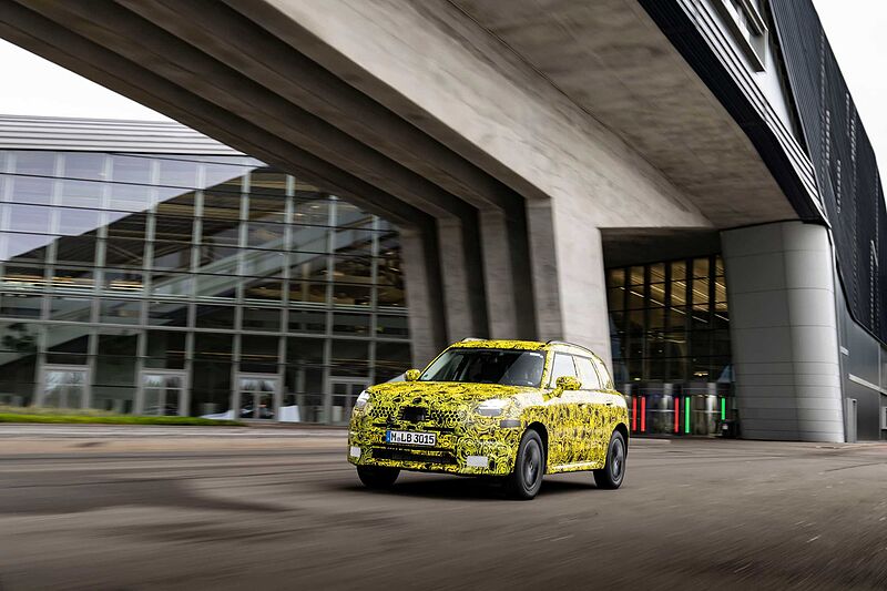 Der erste MINI „Made in Germany“: BMW Group Werk Leipzig bereitet Produktion des vollelektrischen MINI Countryman vor.