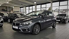 BMW 225i Active Tourer Navi,Sport,AHK