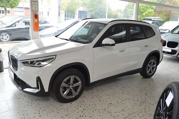 BMW X1 18i sDrive  Aut.1.Hd.
