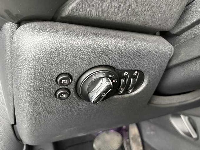 MINI Cooper S Pano/H&K /Navi/Autom. S