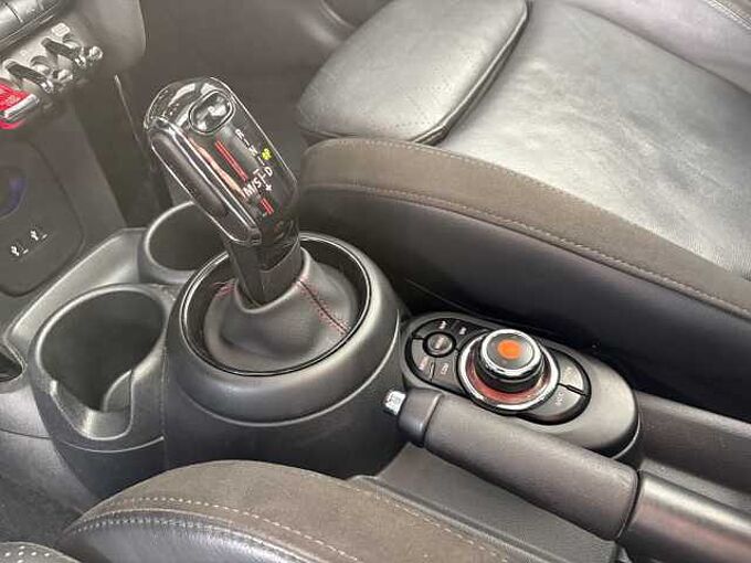 MINI Cooper S Pano/H&K /Navi/Autom. S