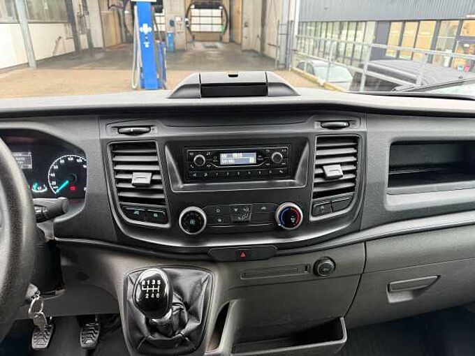 Ford Transit Doka Pritsche