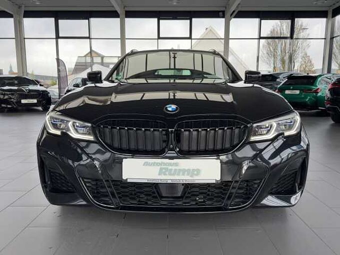 BMW M340i Touring xDrive ACC / HUD / PANO / Keyless