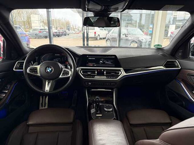 BMW M340i Touring xDrive ACC / HUD / PANO / Keyless