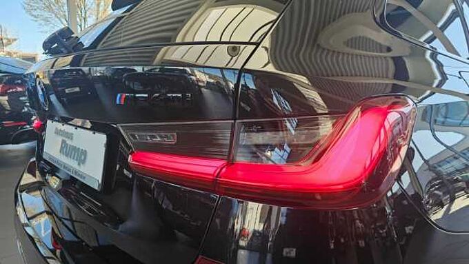 BMW M340i Touring xDrive ACC / HUD / PANO / Keyless