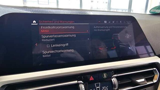 BMW M340i Touring xDrive ACC / HUD / PANO / Keyless