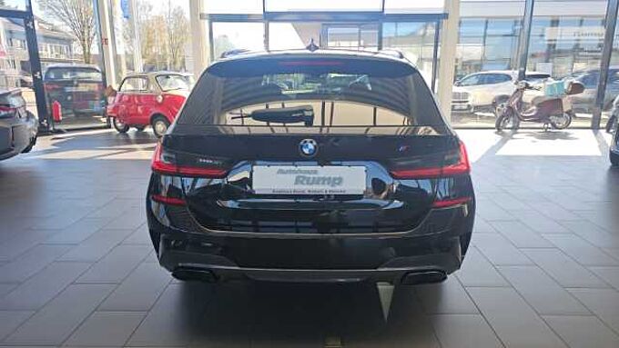 BMW M340i Touring xDrive ACC / HUD / PANO / Keyless