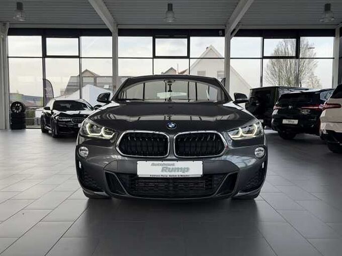 BMW X2 sDrive18i M-Sport / LED / Aut.