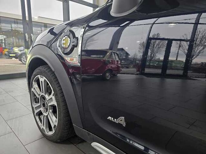 MINI Cooper SE Countryman All4 Aut. Trim / Pano / HUD / H&K / ACC