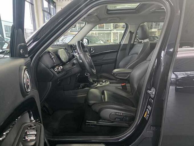 MINI Cooper SE Countryman All4 Aut. Trim / Pano / HUD / H&K / ACC
