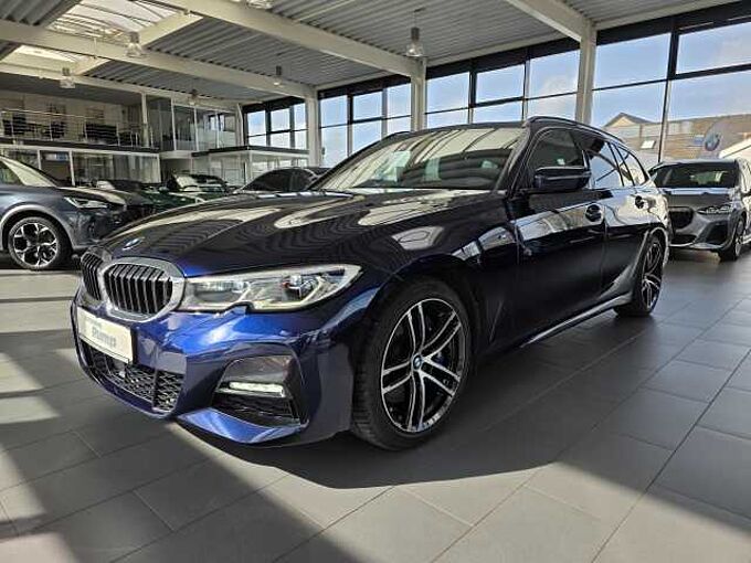 BMW 330d Touring. M Sport HUD/Drive.Prof./AHK/PANO