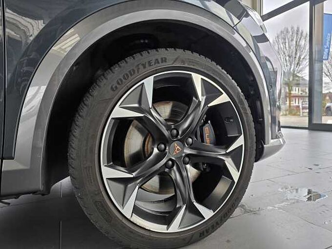 CUPRA Formentor VZ Priority / Fahrassistenz-Paket XL / Memory /