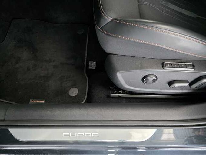 CUPRA Formentor VZ Priority / Fahrassistenz-Paket XL / Memory /