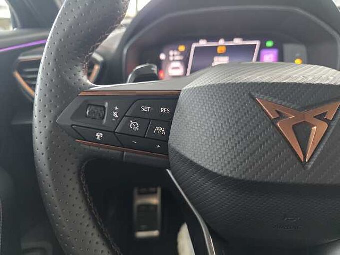 CUPRA Formentor VZ Priority / Fahrassistenz-Paket XL / Memory /