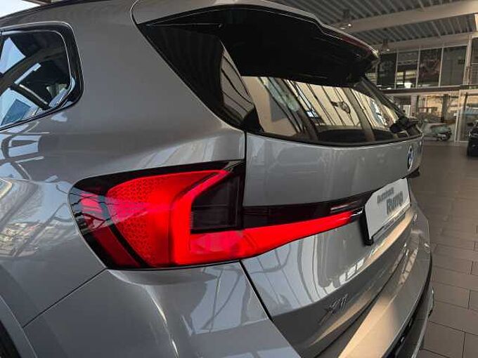 BMW X1 sDrive18i M Sportpaket / Adapt.LED / Keyless