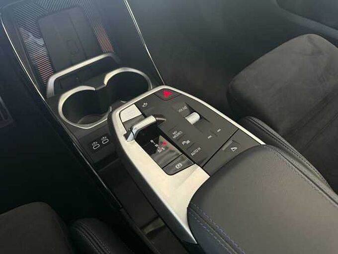 BMW X1 sDrive18i M Sportpaket / Adapt.LED / Keyless