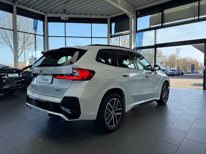 BMW X1 sDrive 18i M Sportpaket / Adapt.LED / Keyless