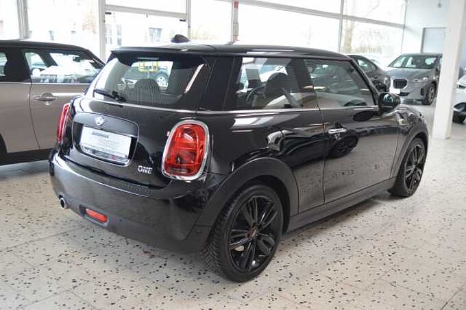 MINI ONE 3trg. Autom.Navi