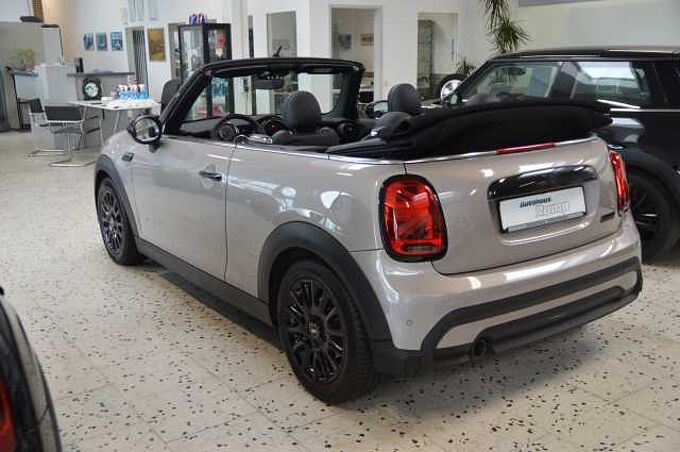 MINI CABRIO Mini Cooper Classic Trim
