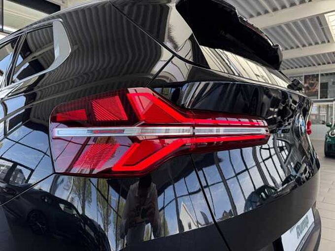 BMW X3 20d xDrive AHK/HUD/ACC/360&deg;Cam/H&K/Memo.