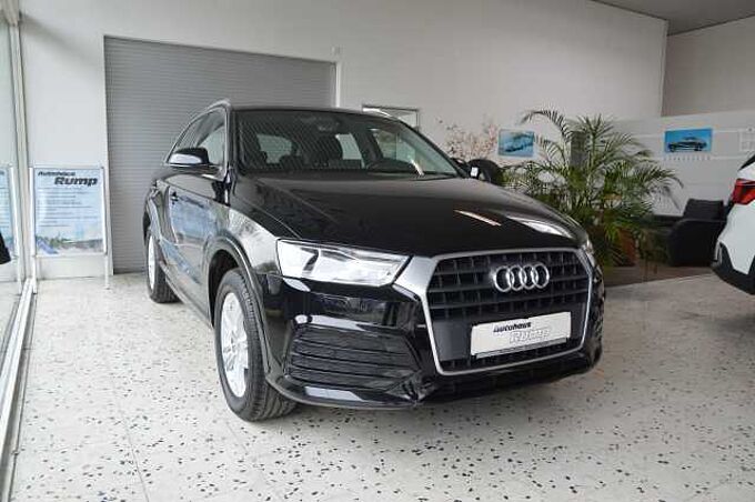 Audi Q3 1.4 TFSI  S tronic sport