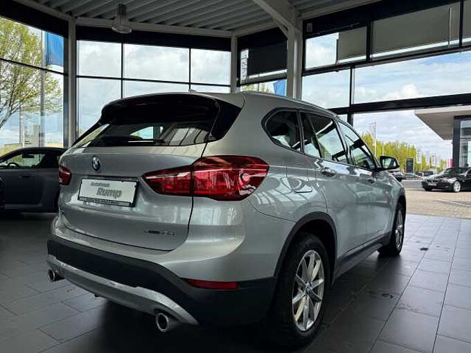 BMW X1 18d sDrive AHK/NAVI/KLIMA