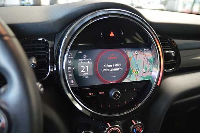 MINI ONE 3trg Classic Trim Navi Sports.
