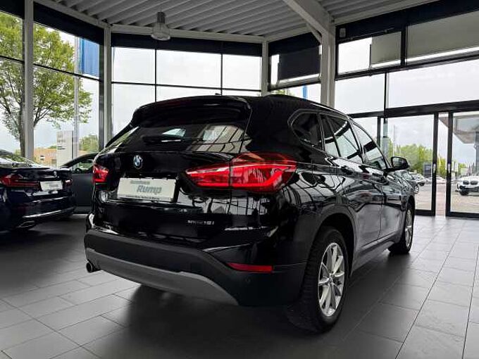 BMW X1 sDrive 18i Automatik /Sitzheizung