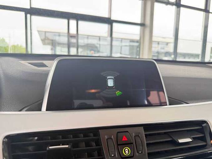 BMW X1 sDrive 18i Automatik /Sitzheizung
