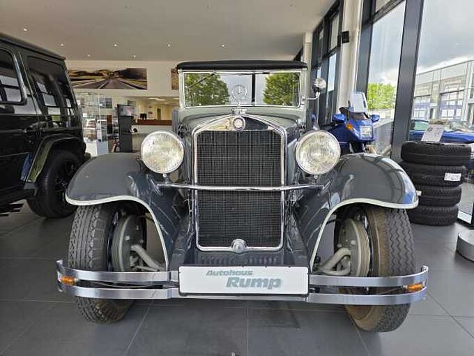 Mercedes-Benz Stuttgart 260 (W11) 