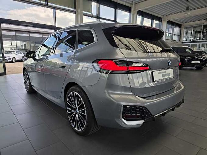 BMW 218i Active Tourer M Sport Sitzhzg/Pano/RFK/KeylessGo
