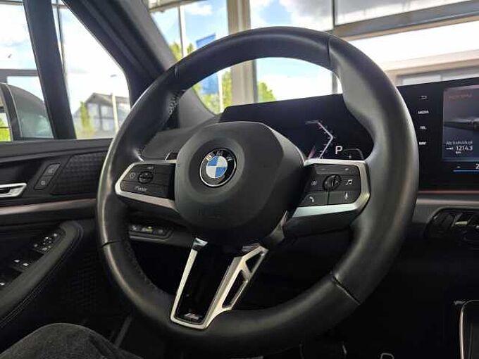 BMW 218i Active Tourer M Sport Sitzhzg/Pano/RFK/KeylessGo
