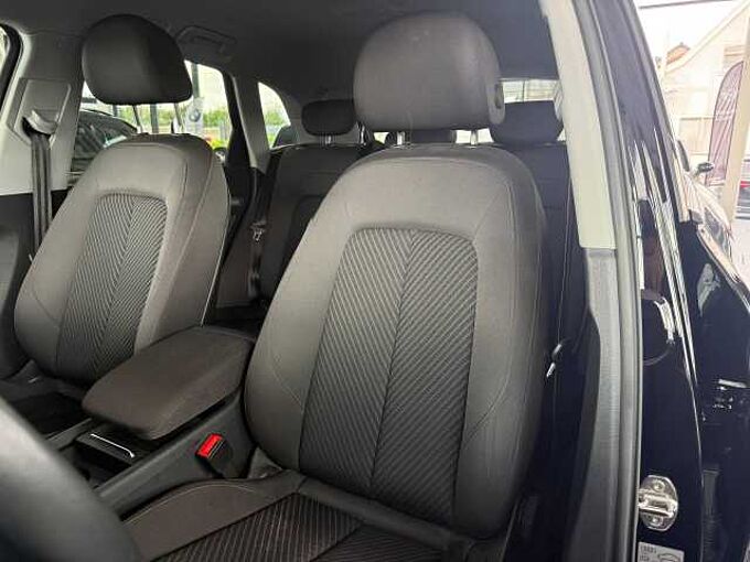 Audi Q5  40 TDI quattro S tronic AHK,ACC,Matrix-LED