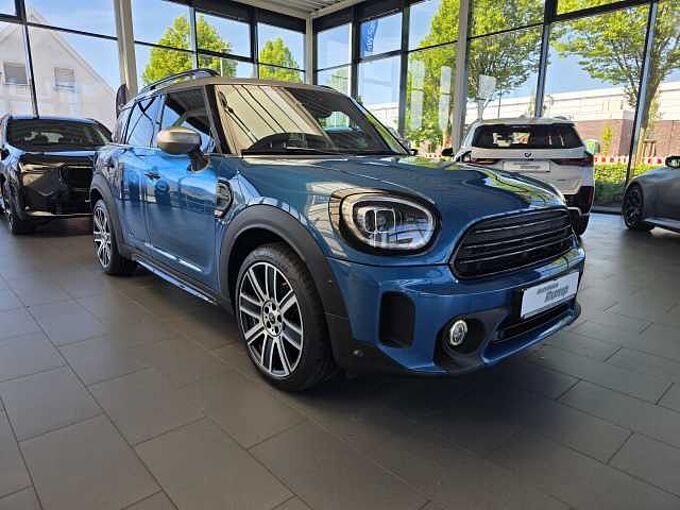 MINI Cooper Countryman Yours Trim Autom. HUD/RFK/Pano/Leder
