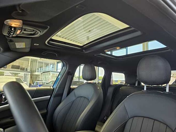 MINI Cooper Countryman Yours Trim Autom. HUD/RFK/Pano/Leder